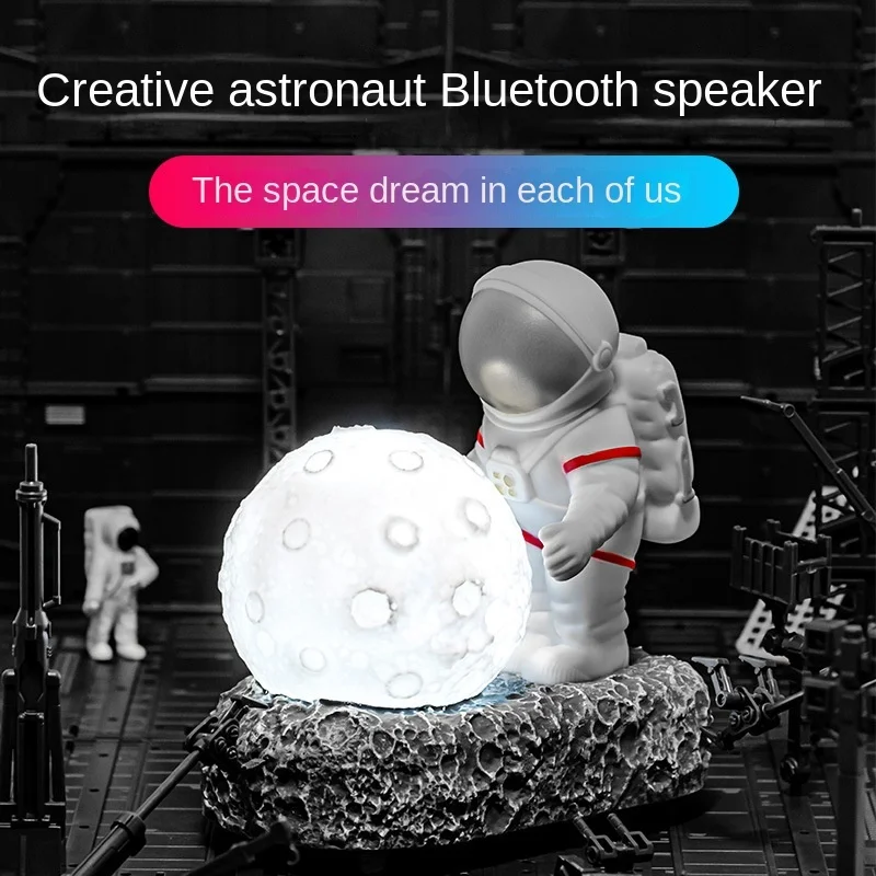 

Новинка, креативная Беспроводная Bluetooth колонка, астронавт, звук астронавта, настольное украшение, ночсветильник, портативное радио