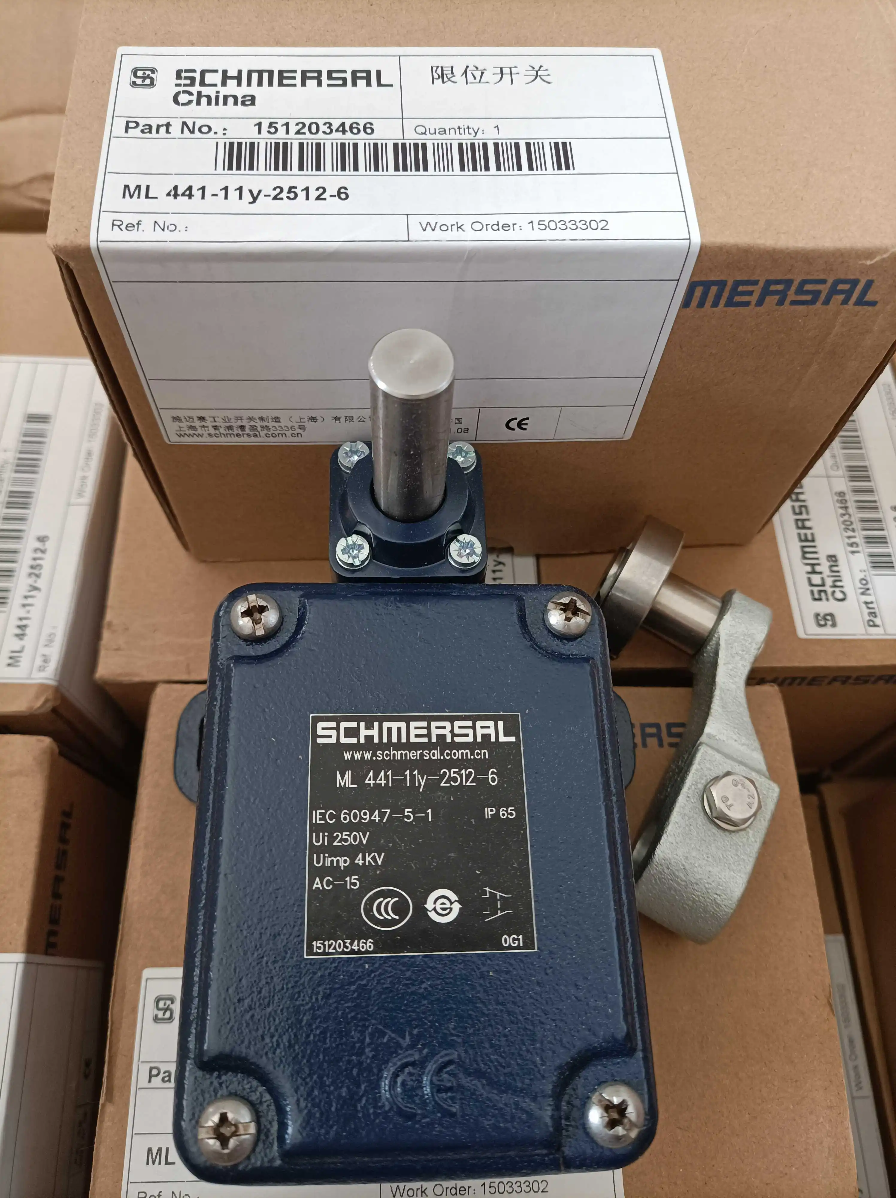 

Новый оригинальный концевой выключатель поддерживающий форму ML 441-11Y-2512-6