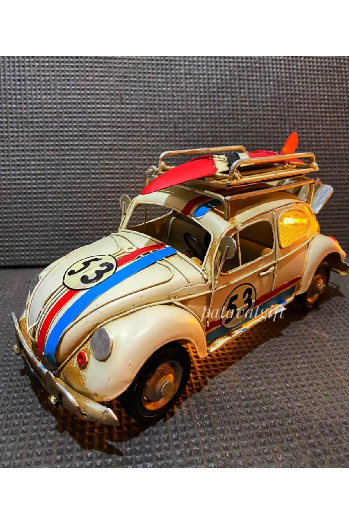 

Винтажный металлический кремовый декор в рамке