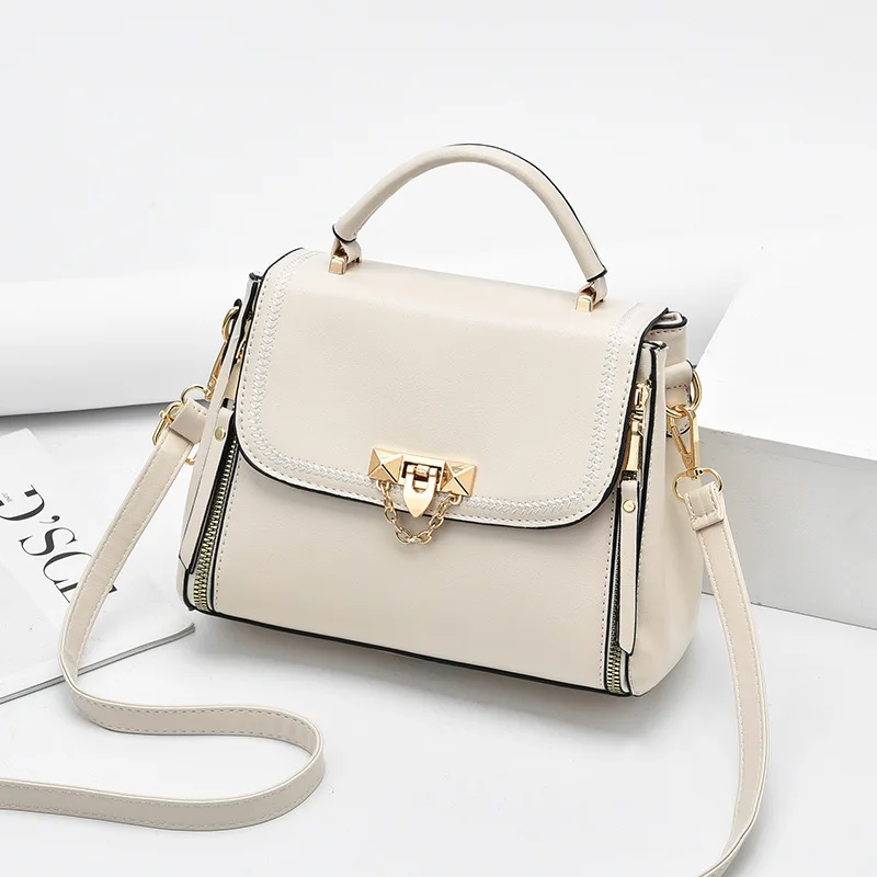 

Trendy Fashion Shoulder Small Square Crossbody Bag for Women Travel Messenger Mobile Phone Handbag