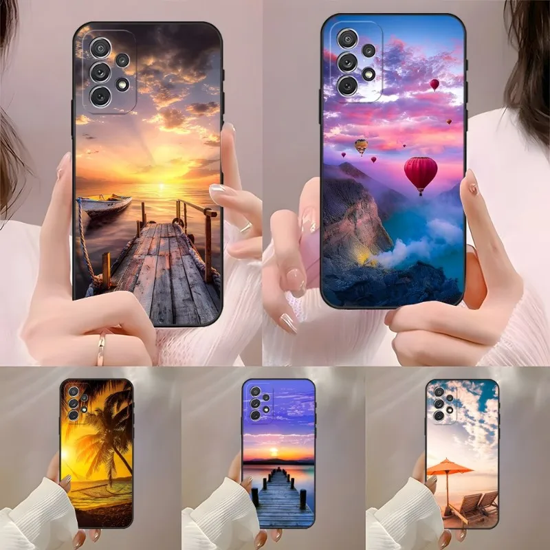 

Beach Scene Sunset Hot Air Balloon Phone Case For Samsung Galaxy A31 A33 A52 A13 A02 A53 A50 A73 A20 A23 A54 A14 A34 Back Cover