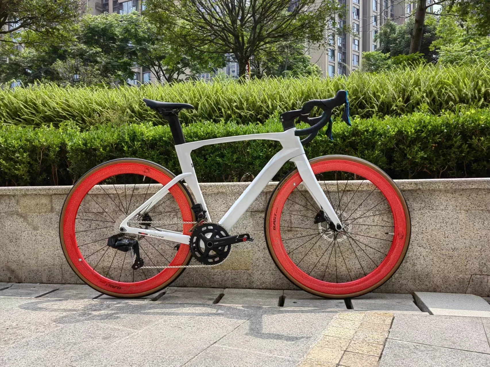 TWITTER CYCLONE 105Kit R7120-24S T800 углеродное волокно дорожный велосипед 700 * 25c гидравлические