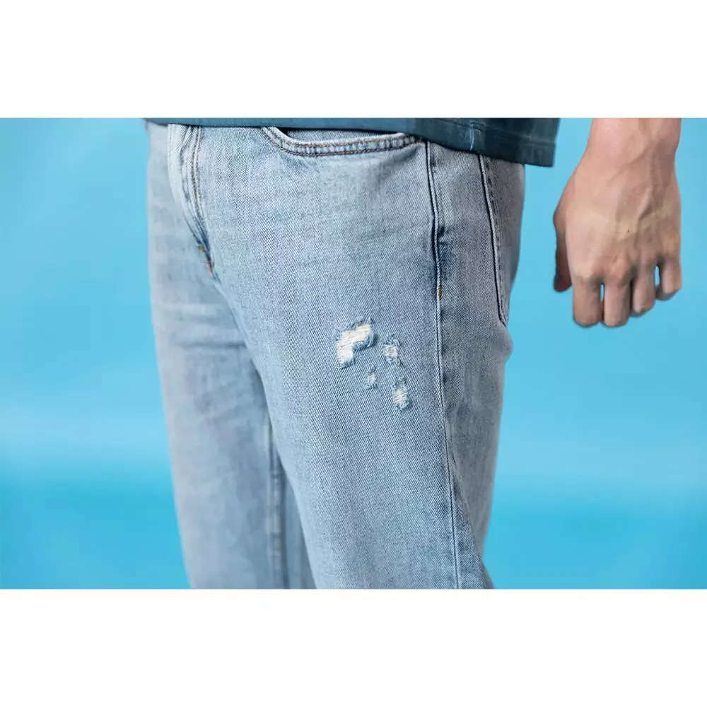 2022New 2022 summer new ripped jeans men hole fashion comfortable tapered denim trousers ankle-length streetwear jean SJ130406