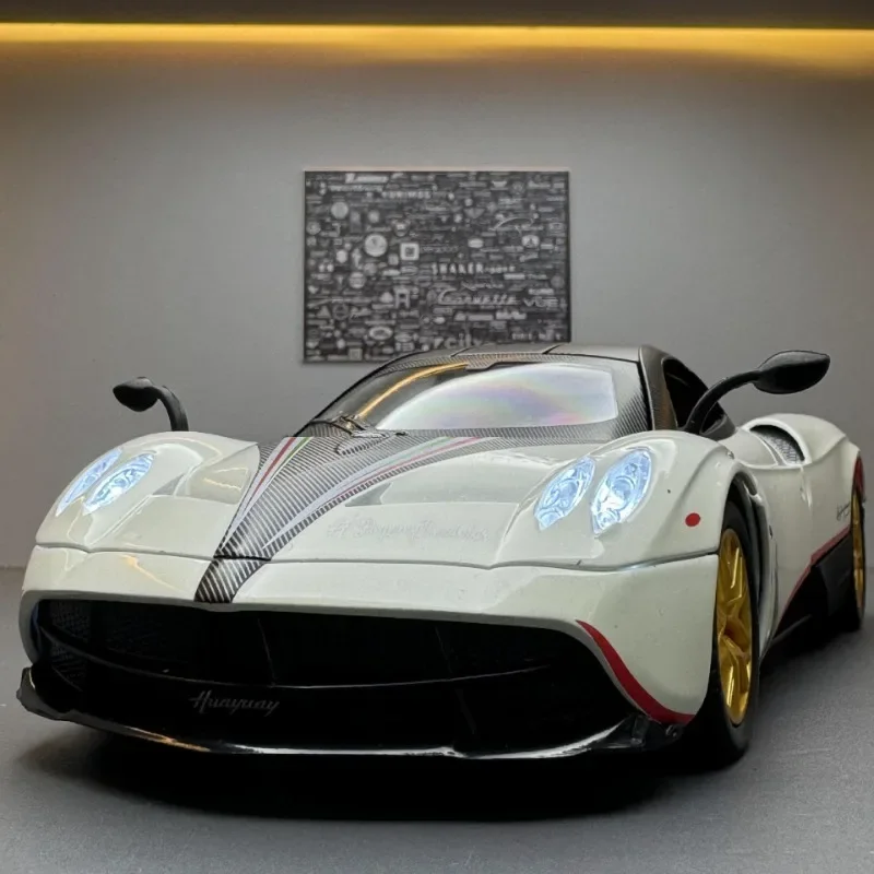 Коллективная миниатюрная машинка Huayra литая под давлением модель супер