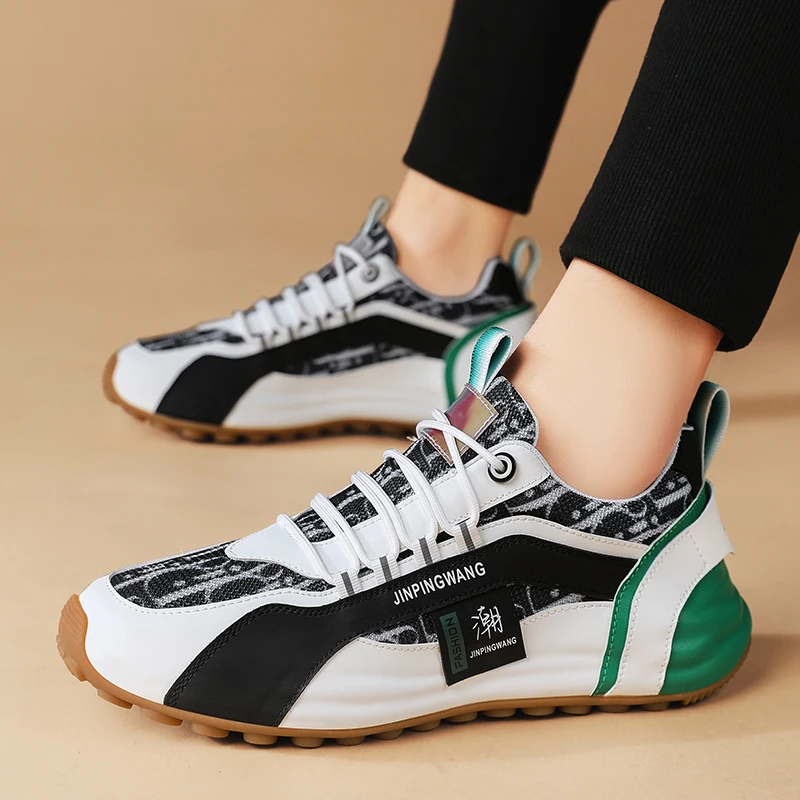 Golf Shoes Spring/Summer Mesh Breathable Golf Training Shoes Outdoor Grass Comfortable Men's Walking and Running Shoes