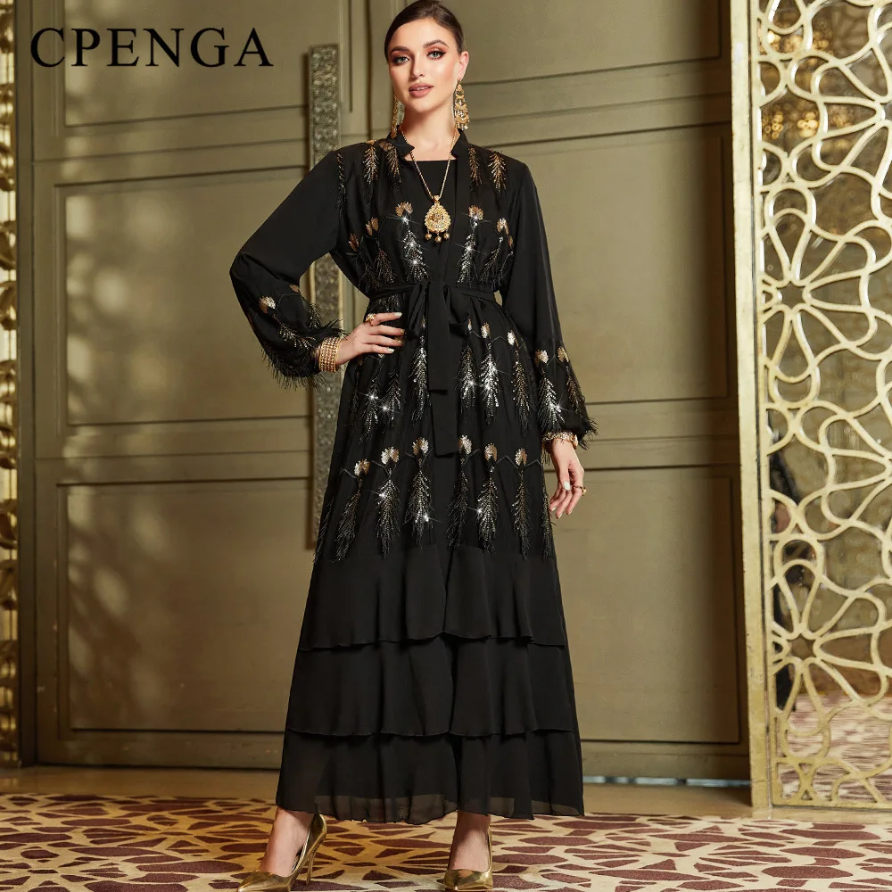 

2023 New Black Open Abaya Muslim Women Luxury Sequins Embroidered Feathers Cardigan Robe Morocco Caftan Elegant Islam Clothing