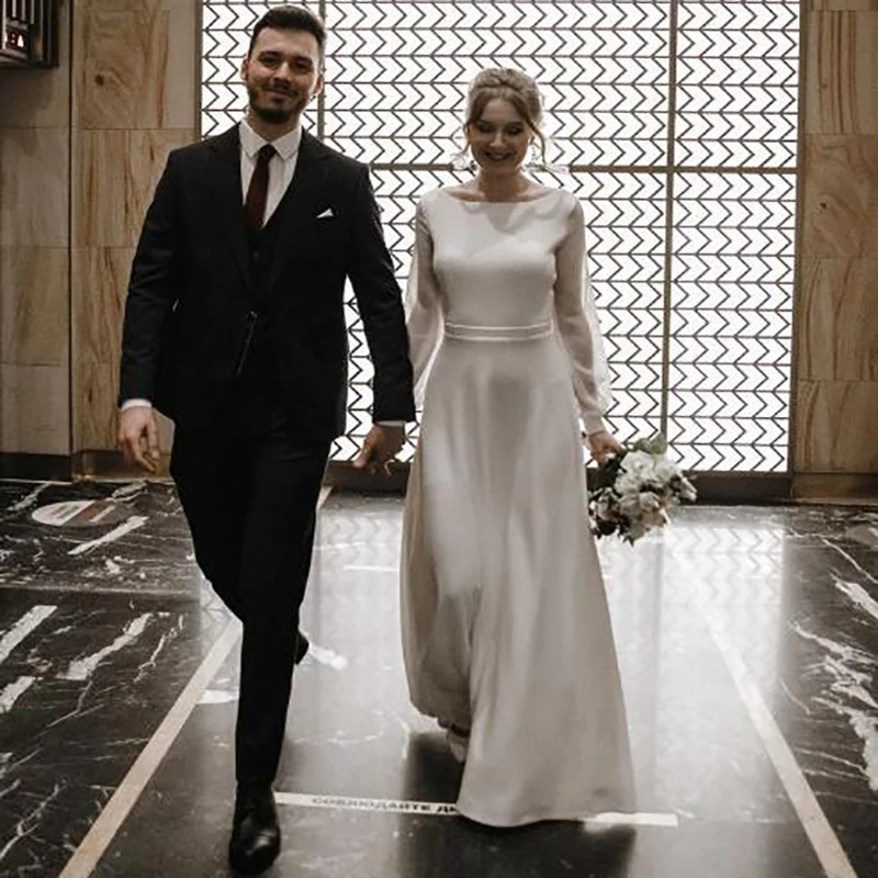 Шикарное недорогое свадебное платье в стиле бохо 2022 с жемчугом и пышными