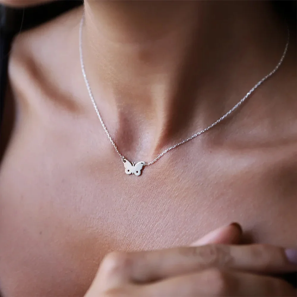 

Stainless Steel Necklaces Cute Delicate Hollow Butterfly Pendants Chains Charms Choker Fashion Necklace For Women Jewelry Gifts