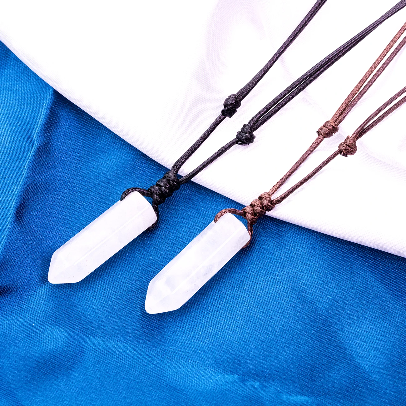 

Natural Stone Necklace Irregular Rock Crystal Quartz Pendant Woven Adjustable Necklaces
