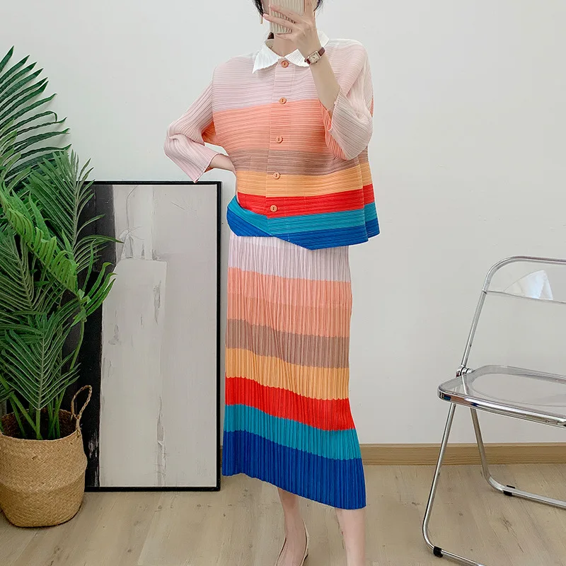 

Short sleeved T-shirt two-piece set for women's new summer printed pleated top+half skirt set with westernization