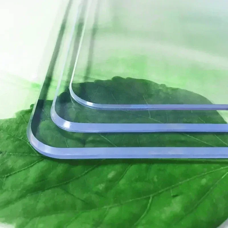 Прозрачная скатерть из ПВХ