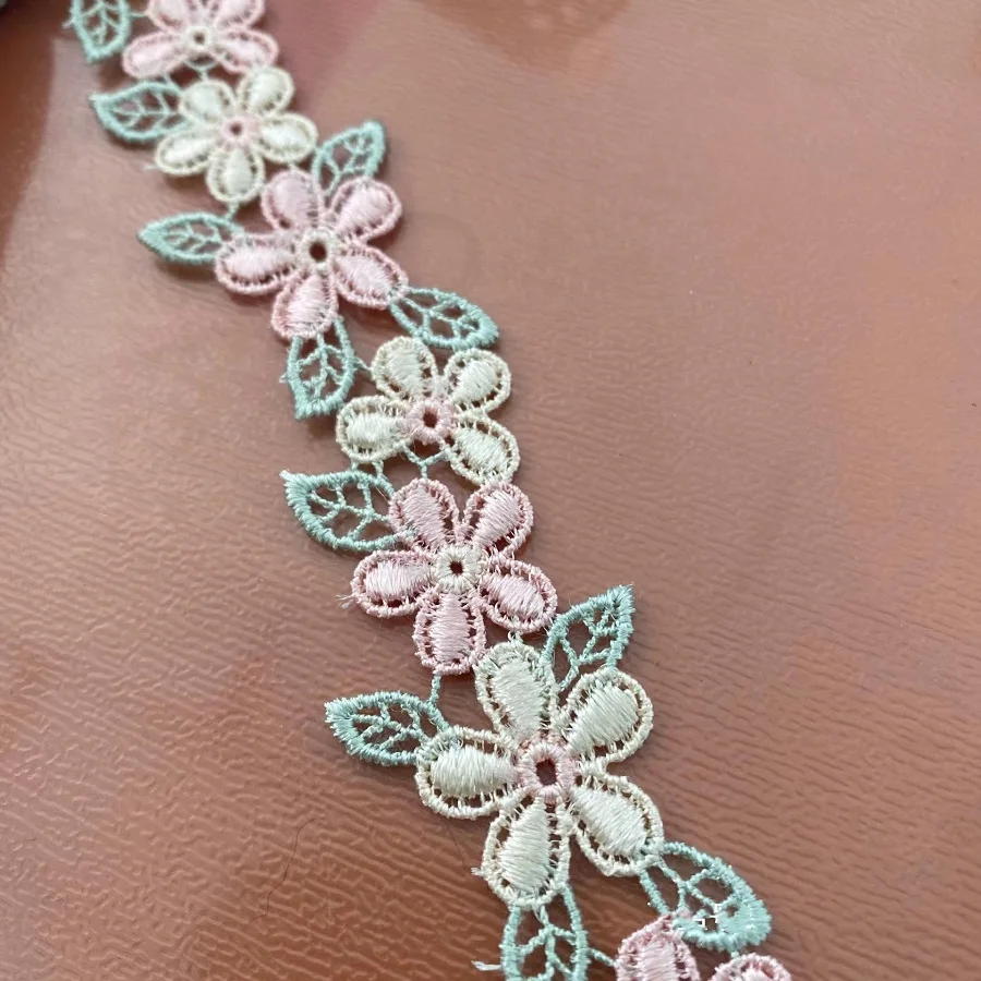 

8Meters 2.6cm Width Fluorescent Pink Green Color Flower Venise Diy Venice Lace Clothing Accessories Of Various Garment,Bra.Skirt