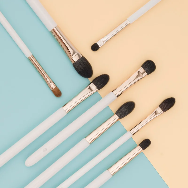 Профессиональная Кисть для макияжа ручной работы пудры румян теней губ мягкая