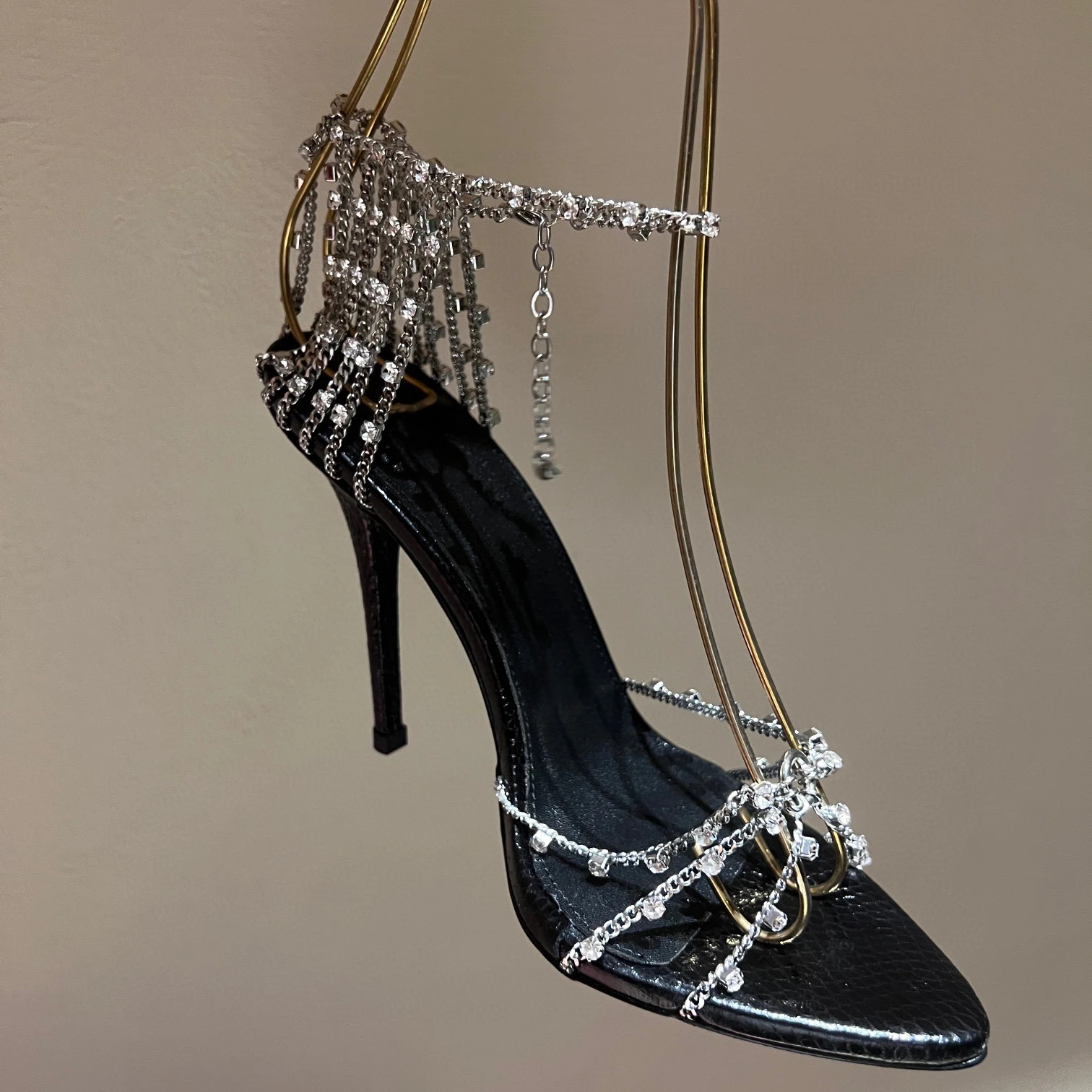 2023 Women's Sandals Spring Summer High Heels Pumps Rhinestone Chain Belt Sandals Women's Slim Heels Open Toe Sexy Women's Shoes