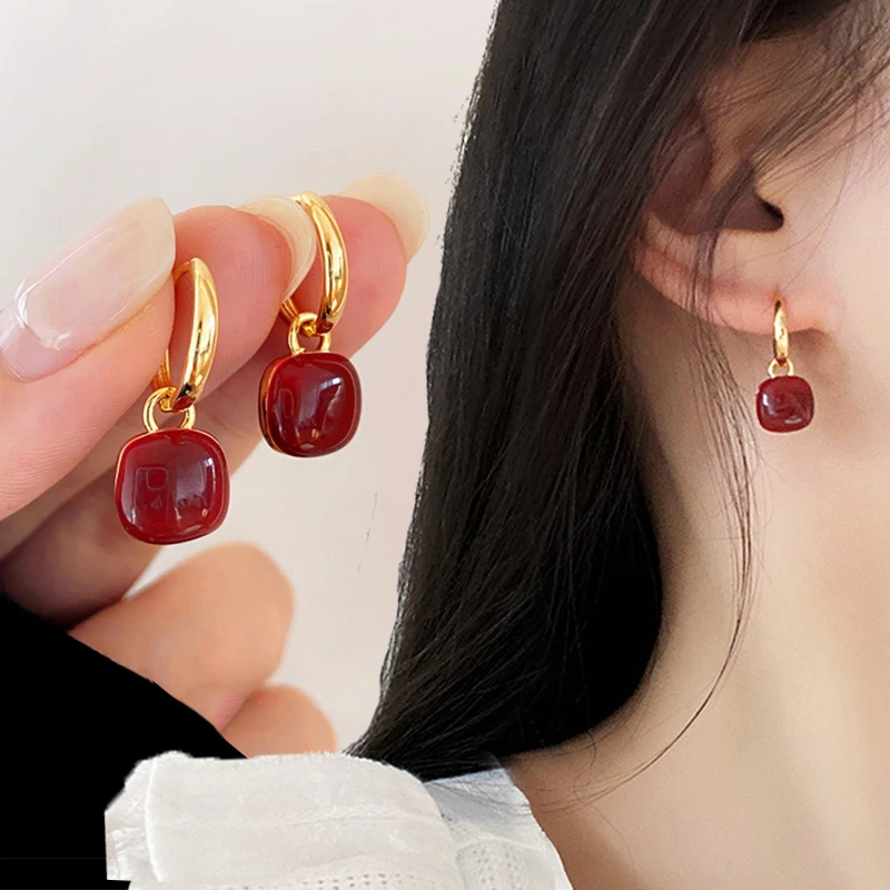 

Vintage Square Morandi Wine Red Pendant Drop Earring Korean Jewelry Party Girls Simple Earrings for Woman