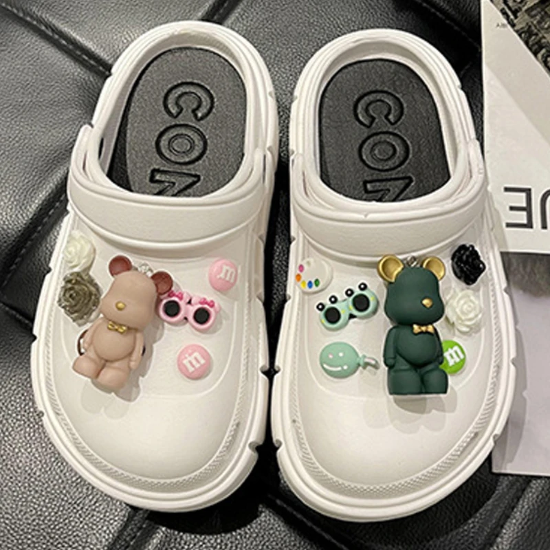 

Rose Decoration Cartoon Bear Clog Shoes Outdoor Women Designer Slippers Thick Sole 6.5CM Platform Summer Beach Sandals Girls