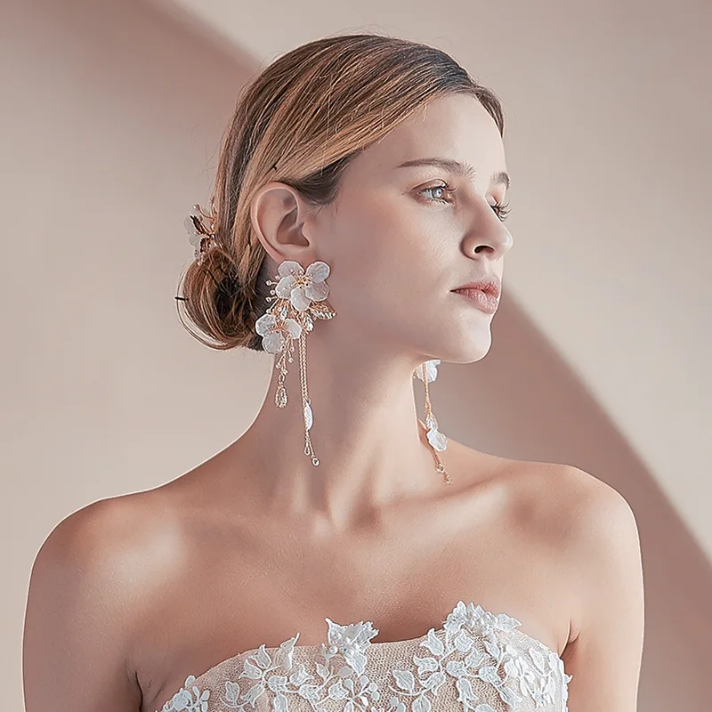 

Bridal Jewelry Long Tassel Simulated Pearl Drop Earrings Fashion Big Crystal Bead Flower Petal Earrings Women Wedding Jewelry