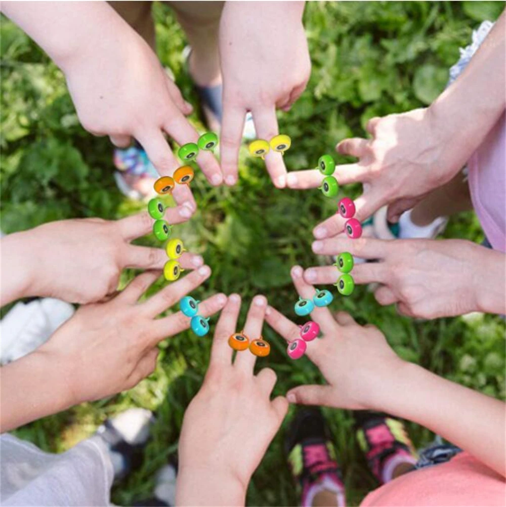 

Google Eye Finger Puppe Plastic Rings with Wiggle Eyes Spies For Birthday Party Kids Gags & Practical Jokes Gift Toy