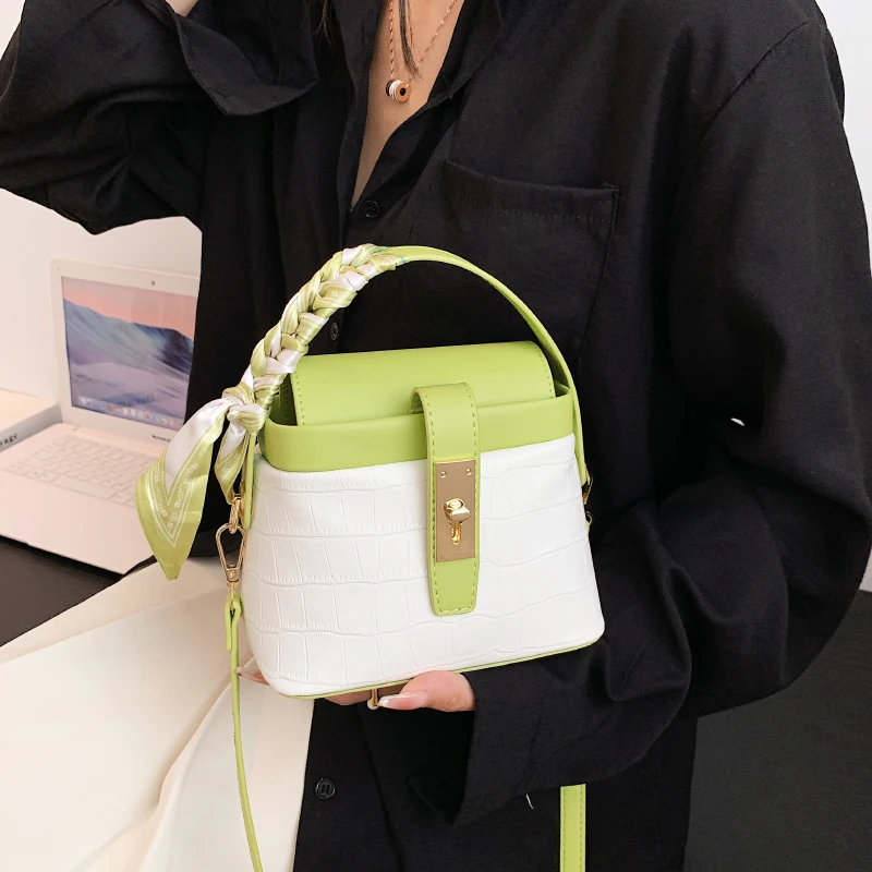 

Color Contrast Stitching Shoulder Bag Women's Crossbody Bag Designer Chain Handbag and Purse PU Leather Square Bag Female Clutch