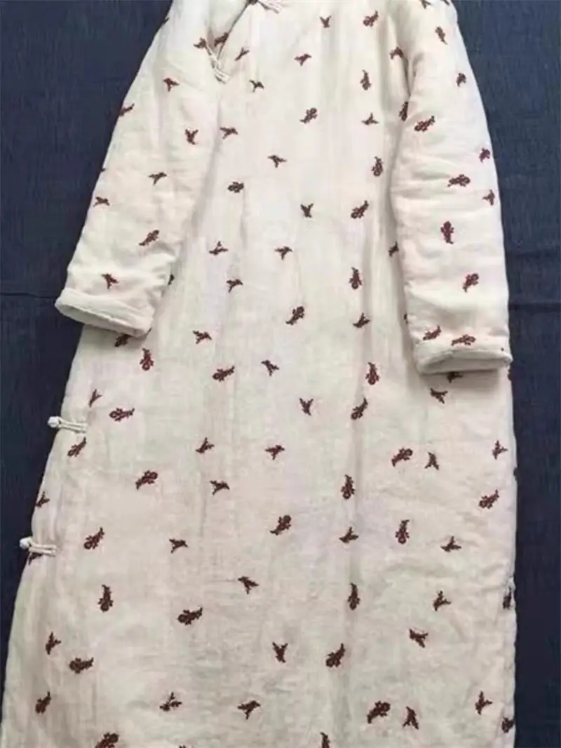 Пальто в национальном стиле ретро с пряжкой бежевое хлопковое зимнее длинное