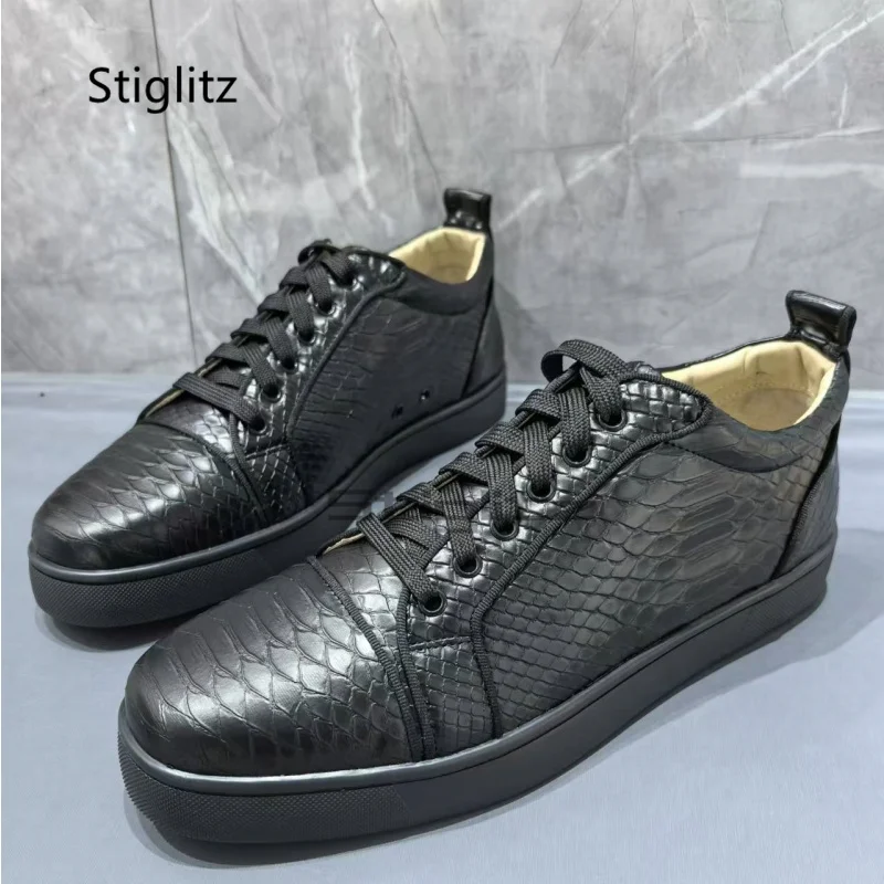 Черная кожаная повседневная обувь с крокодиловым узором для мужчин кроссовки на