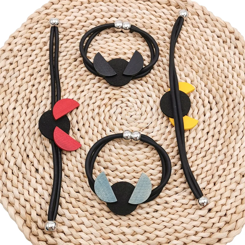 

Strange Wood Rubber Bracelets For Women Boho Bat Eye Hip Hop Jewelry Punk Accessories Bridesmaid Gift Vintage Luxury Bracelet