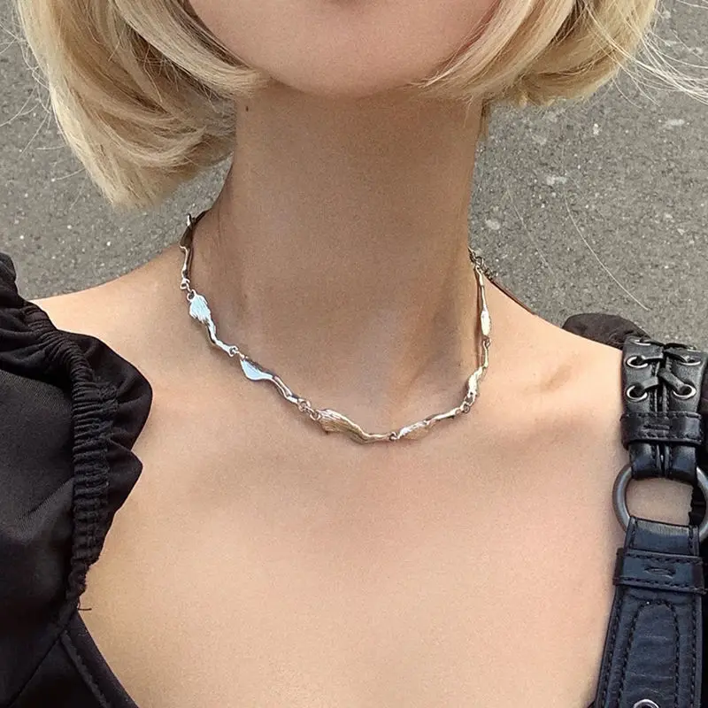 

2022 New Cool Spliced Metal Chain Necklace for Woman Hip-hop Metal Choker Irregular Metal Chain Pendant Gift Jewelry Wholesale