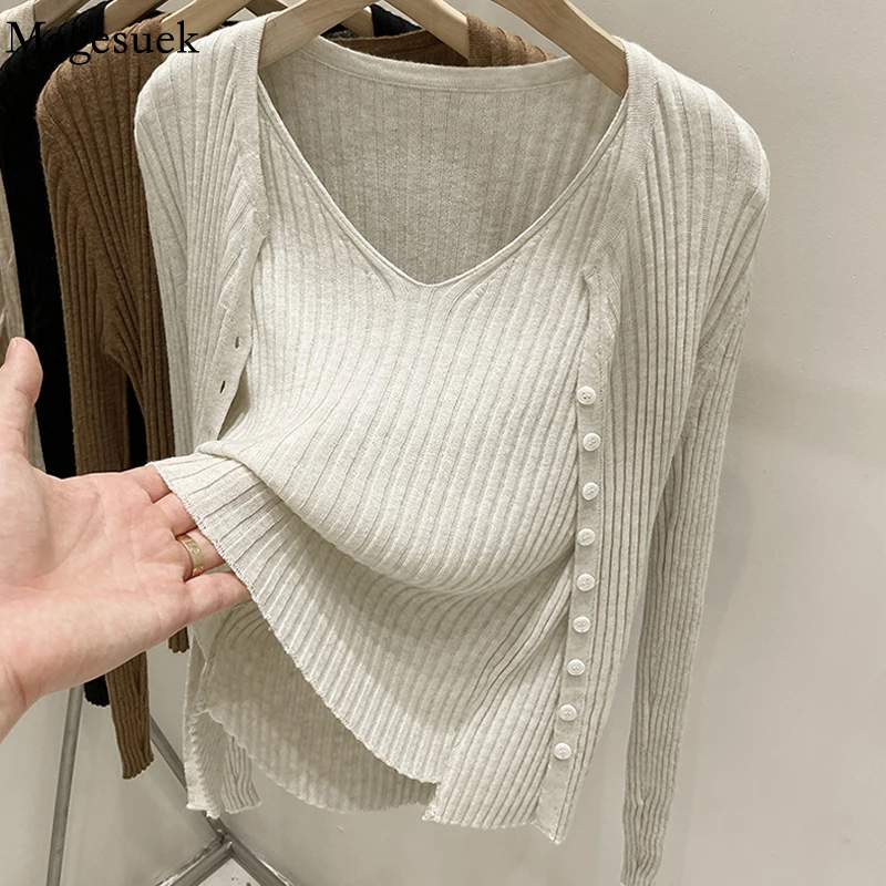 

Slim Solid Women Pullover Fashion Knitted Sweater Women Spring New V Neck Fake Two-piece Women's Sweaters Tops Pull Femme 17984