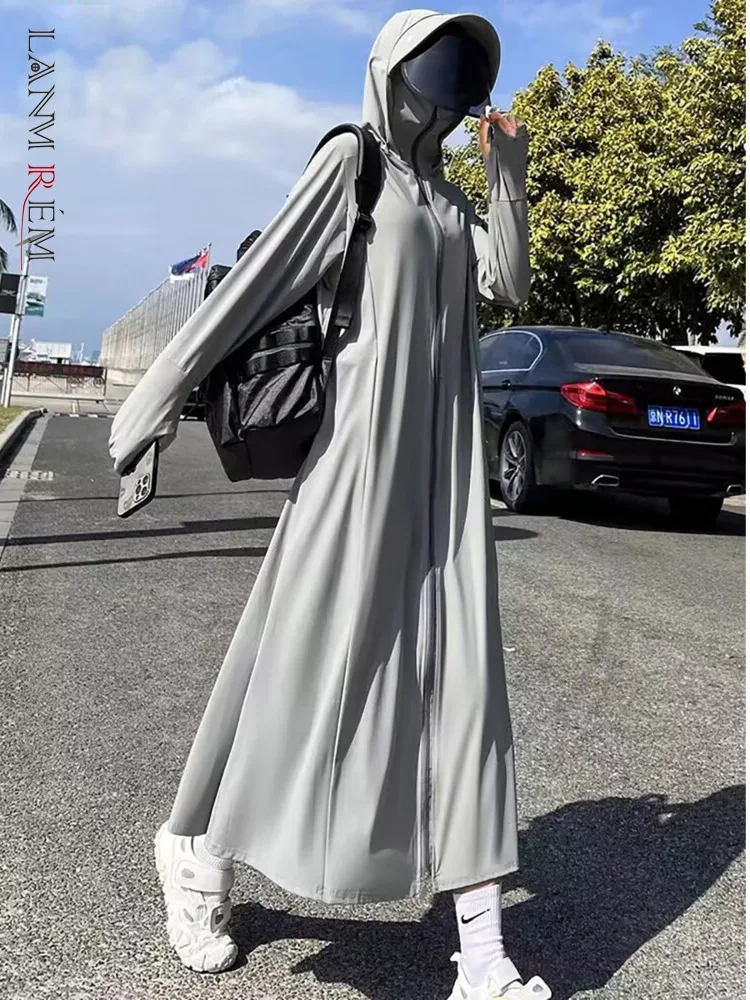 

LANMREM дизайнерское солнцезащитное пальто для женщин с капюшоном и длинными рукавами на молнии однотонное тонкое модное пальто женская одежд...