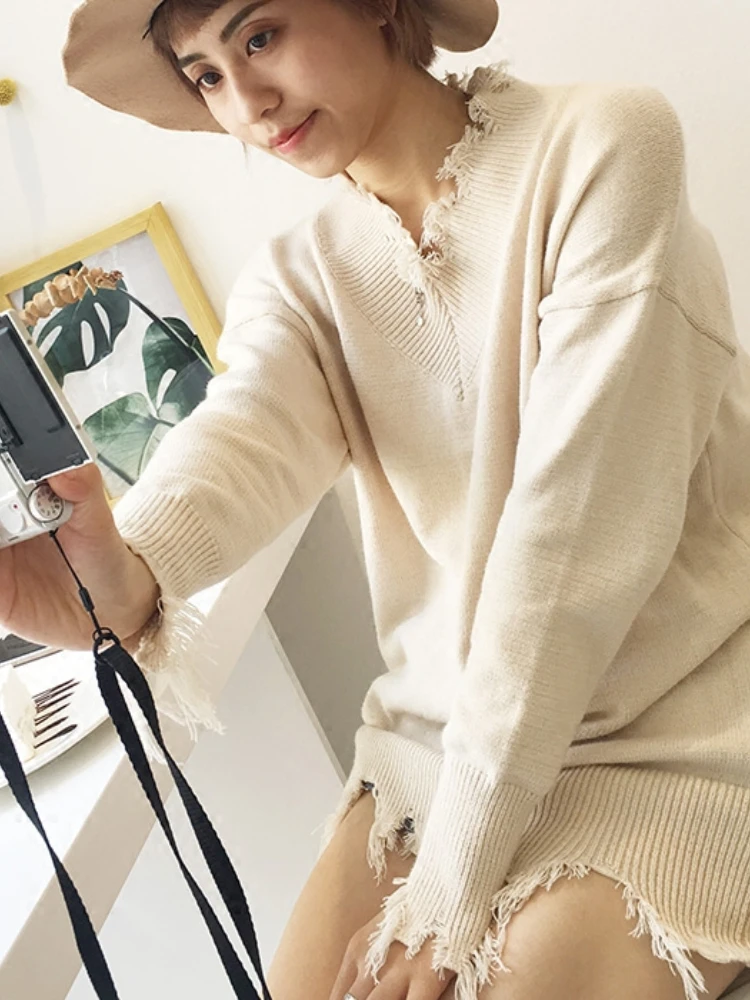 Осенний женский свитер с V-образным вырезом цвет в ассортименте |