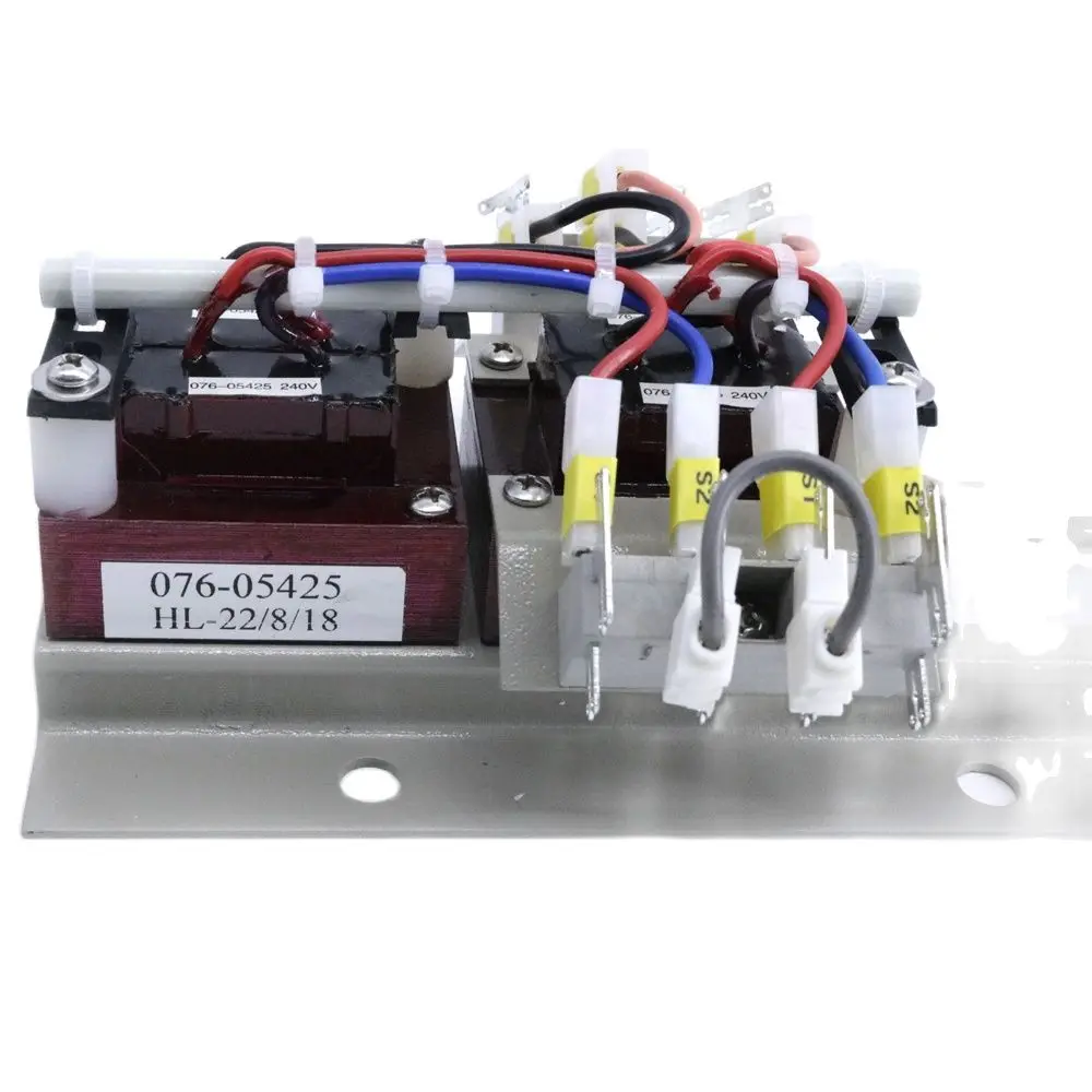 Новый изолирующий трансформатор автоматического регулятора напряжения E450-42100