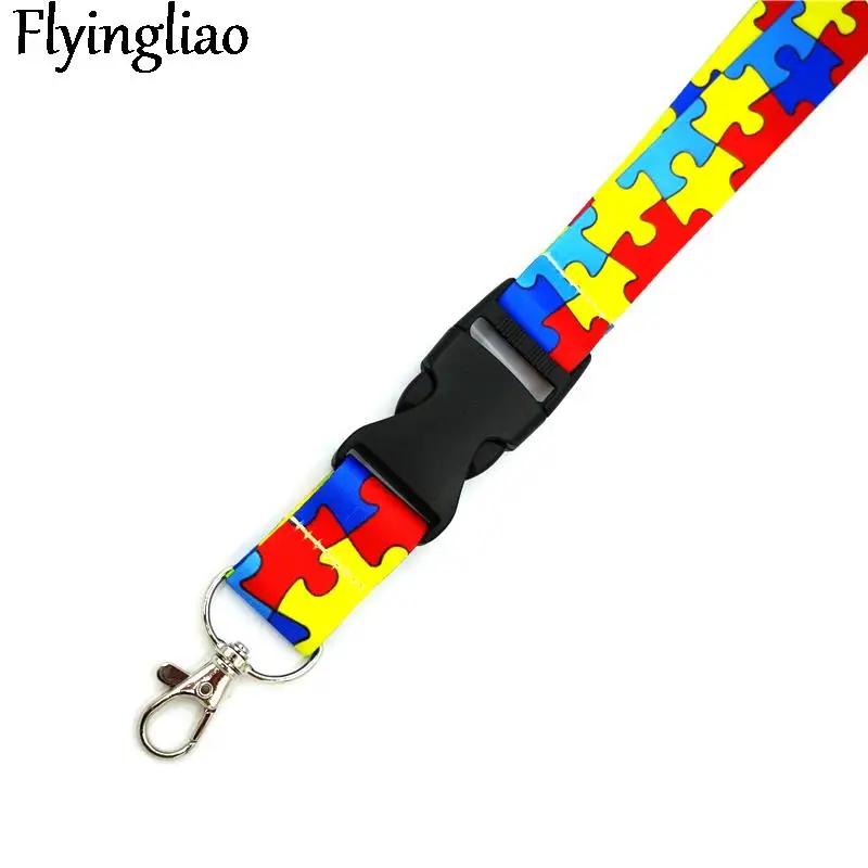 Рисунок 6 - Брелок для ключей с рисунком аутизма