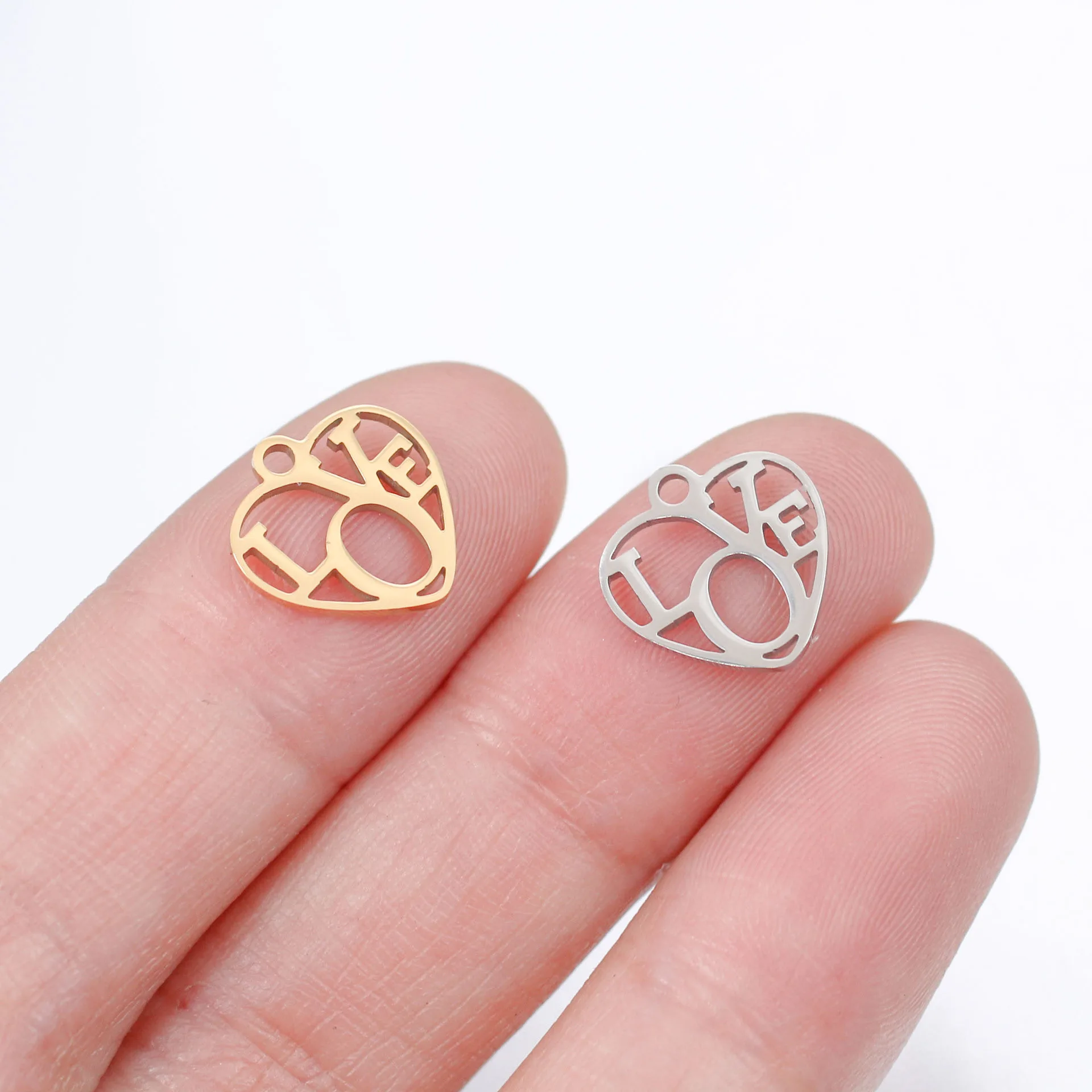 

5Pcs/Lot Heart-Shaped Charms Wholesale Hollow Letter Love Pendant DIY Women Bracelet Necklace Earring Jewelry Making Accessories