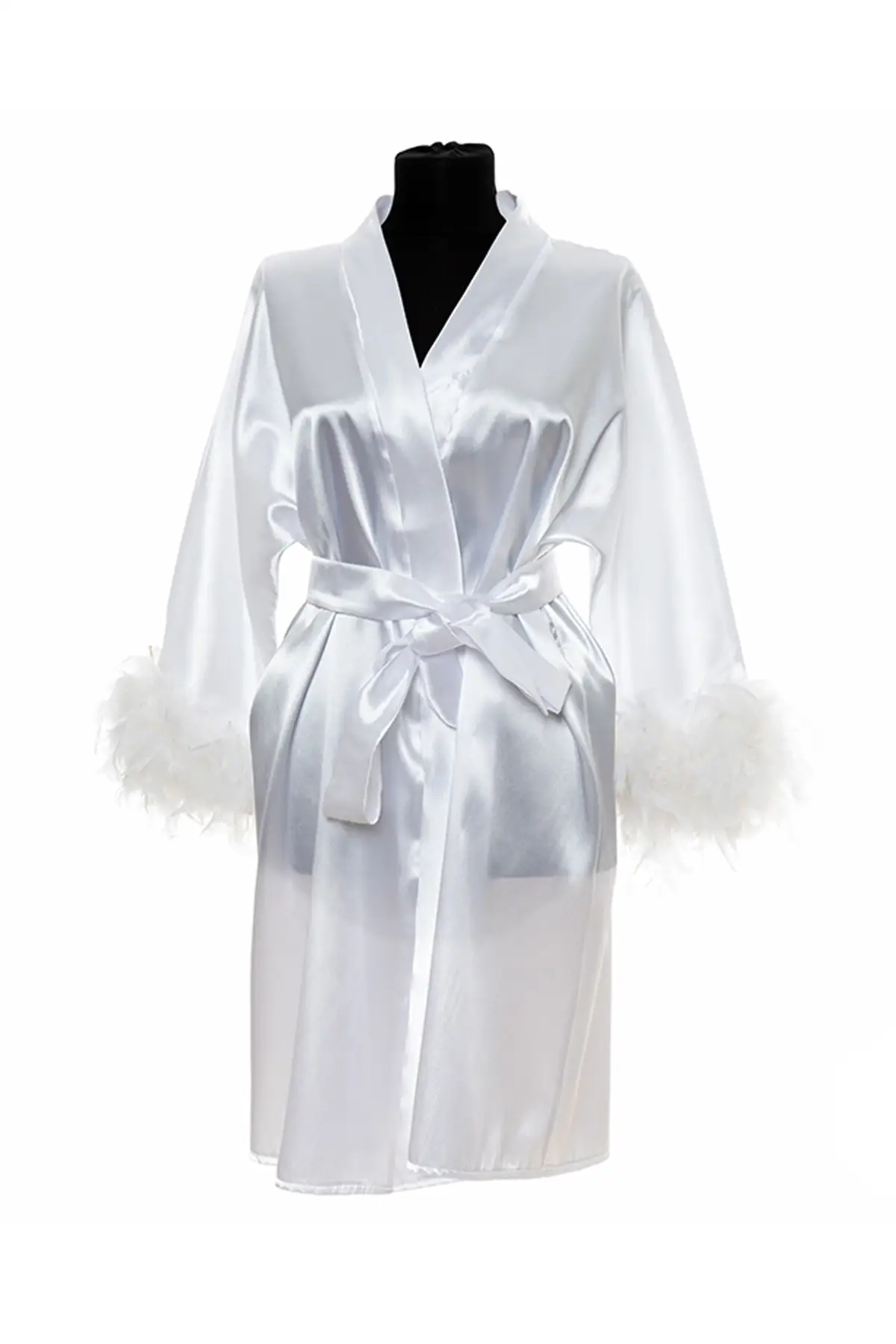 

Платье атласное средней длины для невесты, с поясом на руку