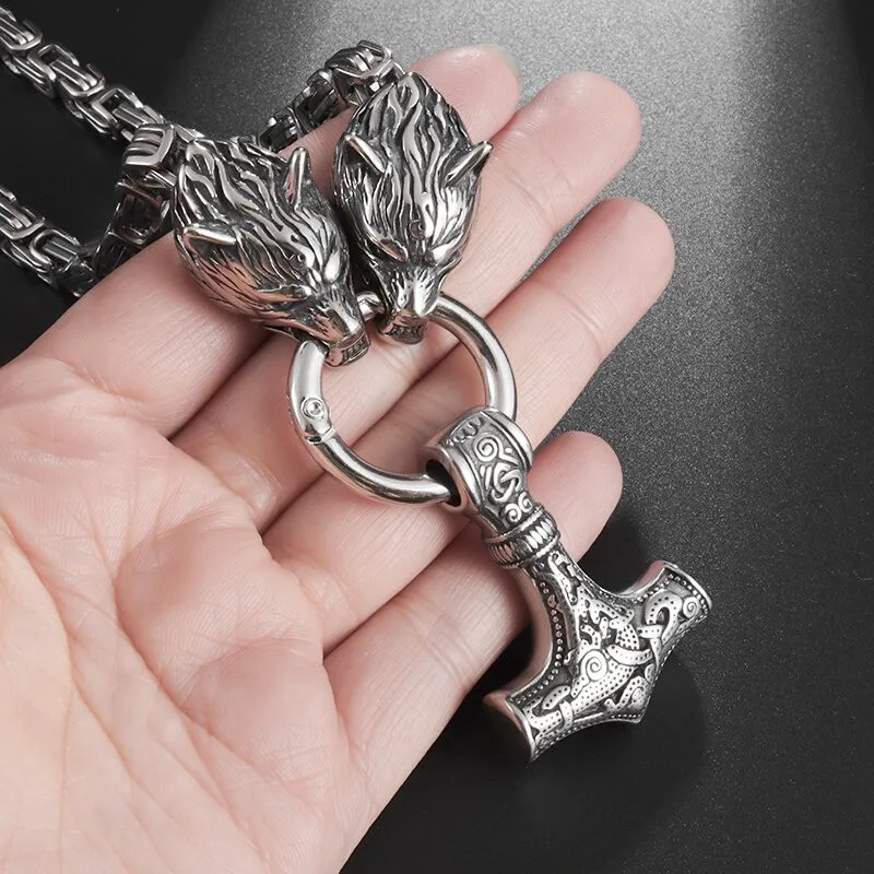 

Classic Nordic Men's Stainless Steel Viking Odin Wolf Head Chain Mjolnir Hammer Pendant Necklace Byzantine Chain Amulet Gift
