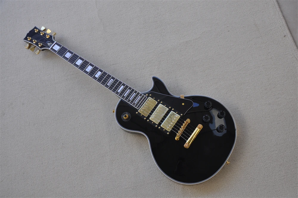 

hot Sale Black Custom Electric Guitar Mahpgany Body Rosewood Fingerboard 3 pickups real photos in stock 41
