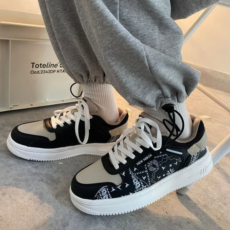 

2022 Spring Fashion Chic Women's Casual Woman Vulcanize Sneakers Students Breathable Sport Walking Running Platform Flats Shoes