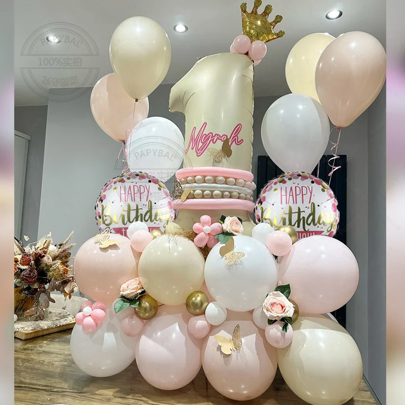 Набор воздушных шаров с кремовыми цифрами и мини-короной 3D наклейки-бабочки