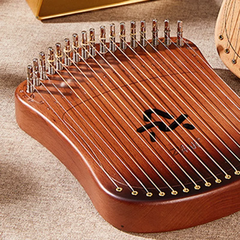 меньше струн