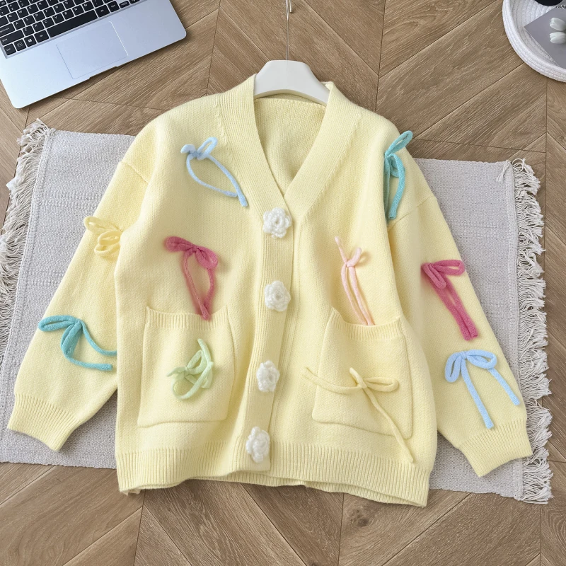 Осень 2024 вязаная одежда weet яркий свободный однобортный свитер с трехмерными