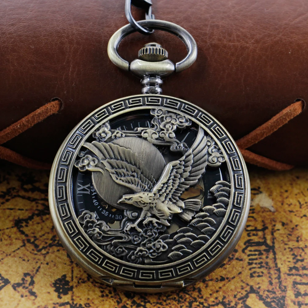Vintage Flying Eagle Mechanical Pocket Watch with Fob Chain Roman Digital Dial Fashion Pocket Watch Men's and Women's Gift