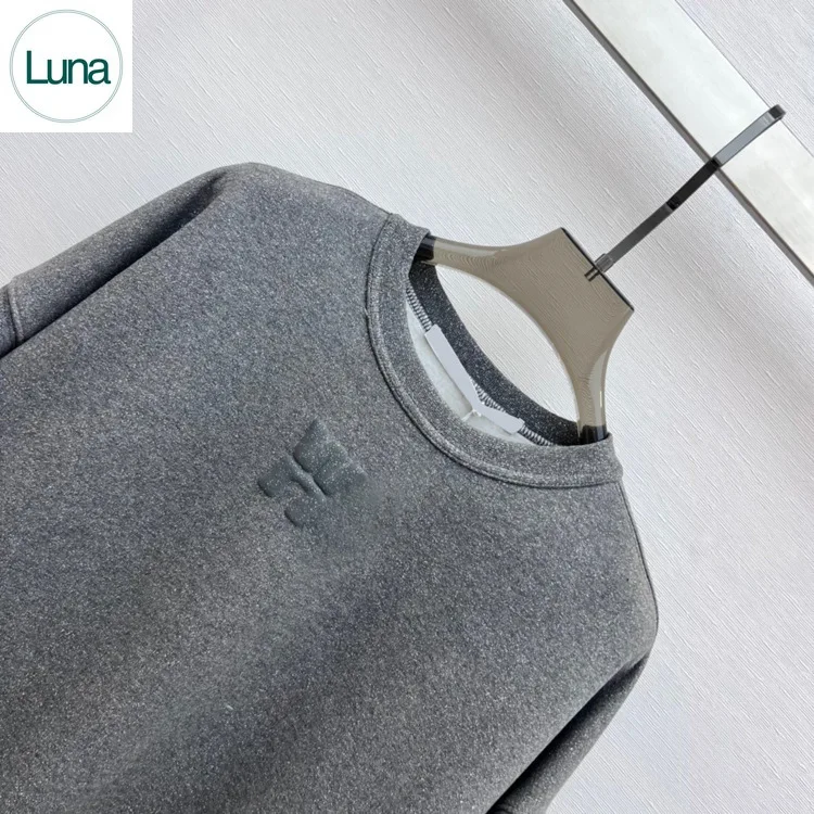 Модель 2023 плюшевый свитер повседневный простой и универсальный свободный крой