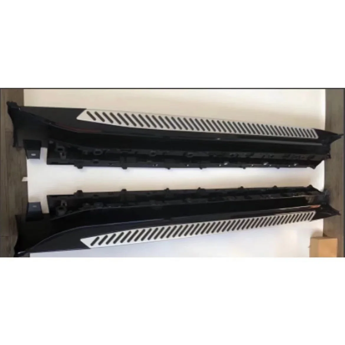 Обновленные автомобильные запчасти для внешней части подножка/боковой поднос BMW