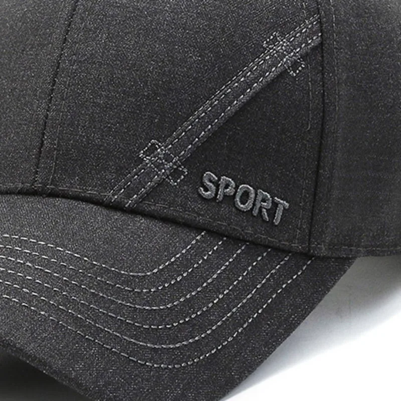 Рисунок 6 - Модная бейсболка с вышивкой