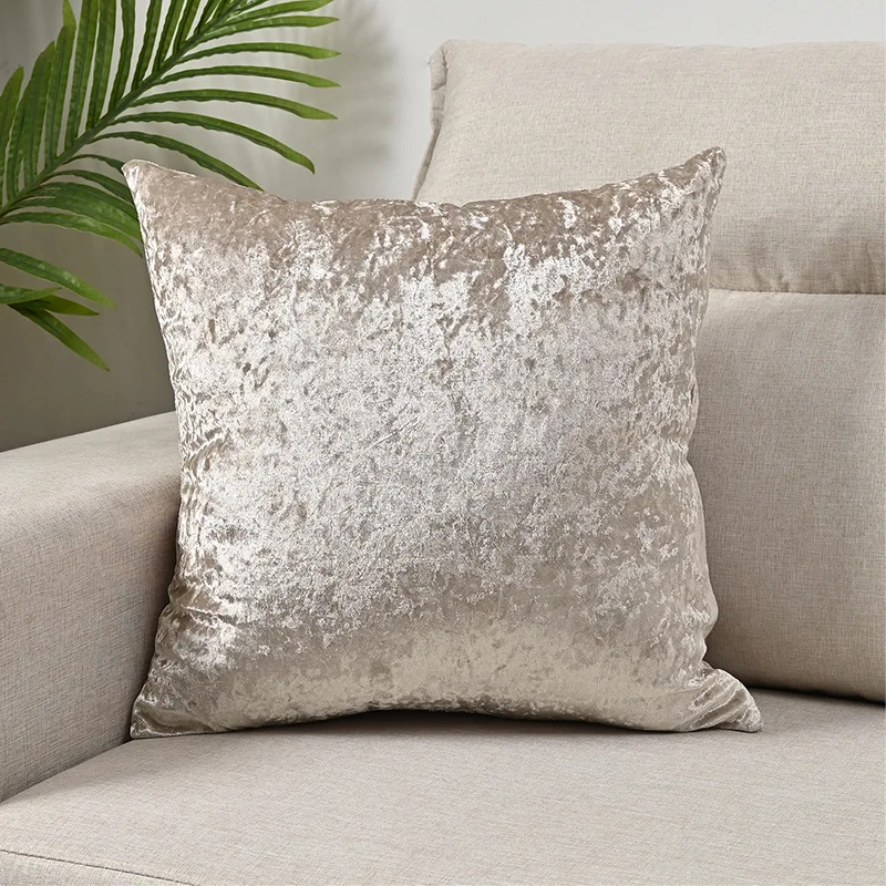 

Декоративные наволочки из полиэстера