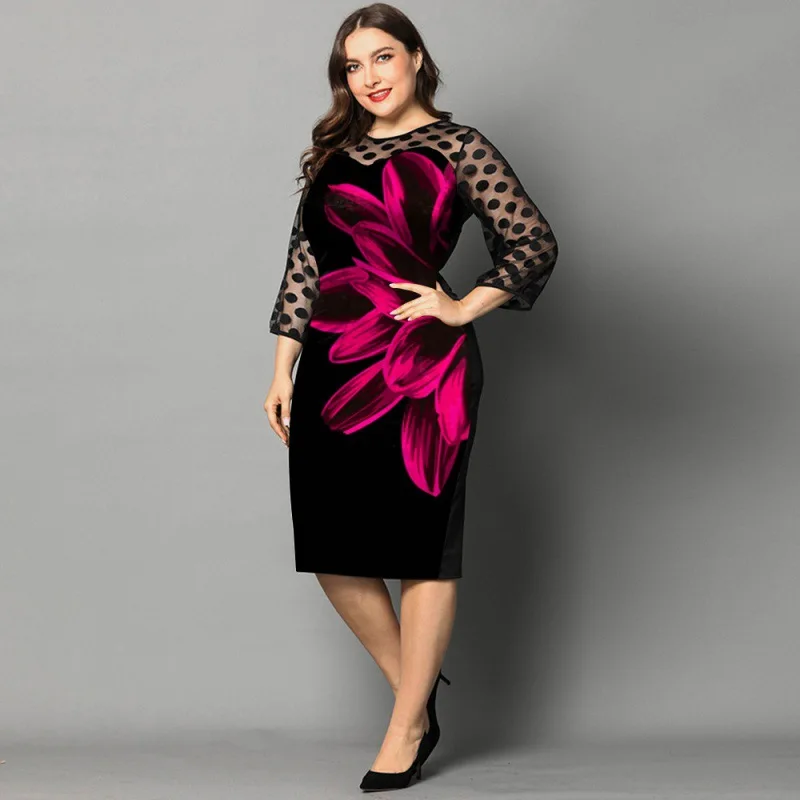 

2022 spring / summer new women's dress with stitched lace print and fat dress