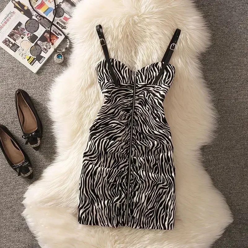 2024 весеннее новое тонкое темпераментное платье-футляр с рисунком зебры