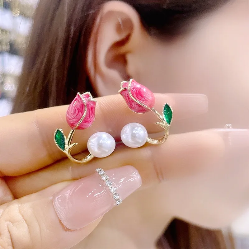 

Sweet Flower Tulip Pearl Stud Earrings for Women Girls Korean Fashion Wedding Party Jewelry Enamel Purple Piercing Ear Gift