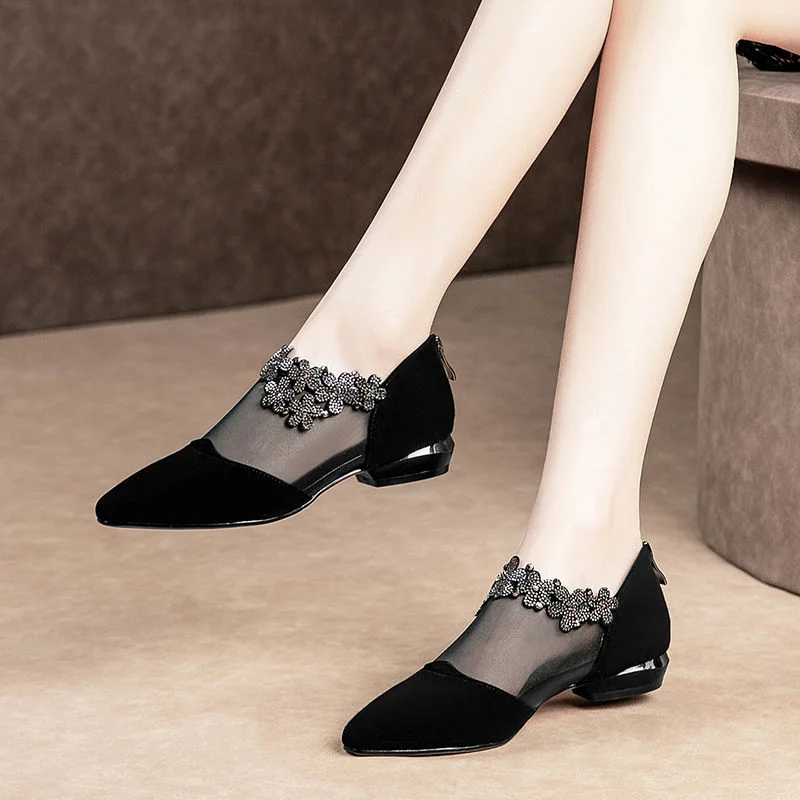 

Women's Mesh Shoes 2022 Spring Korean Version Low Heel Sexy Rhinestone Pointed Toe Square Heel Women's Black Large Size