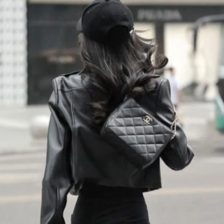 1pcs Women PU Leather Short Jackets 2022 Spring  Faux Fur Zipper Splicing Long Sleeve Black Ladies Skinny Locomotive Small Coats